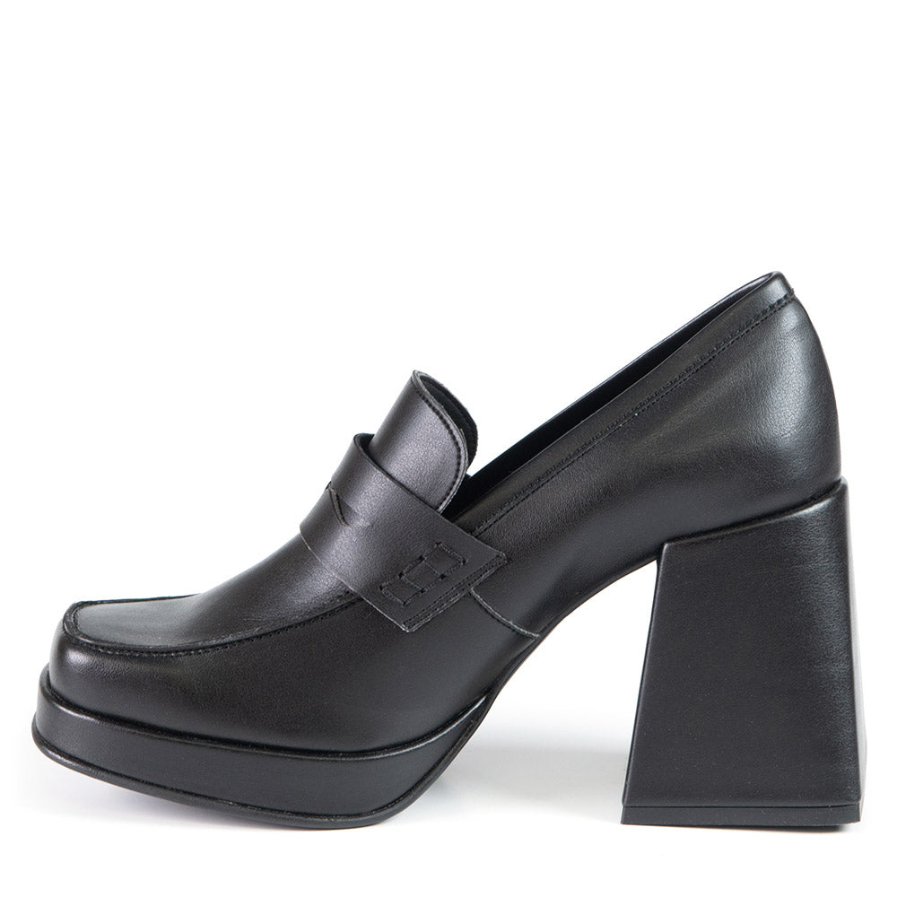 GINNY LOAFER NOIR EN CUIR DE CACTUS