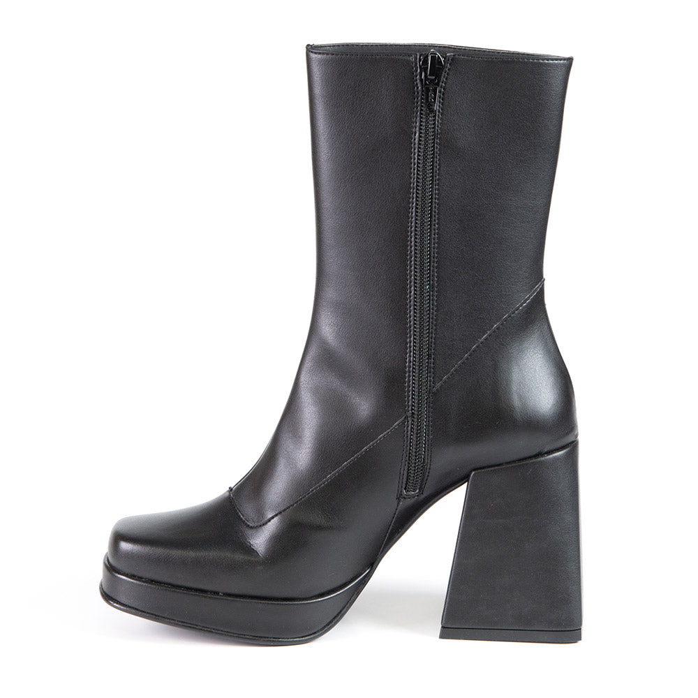 KELLY Black Cactus Leather Bootie