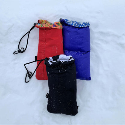 ÉTUI ISOLÉ POUR CELLULAIRE - ÉDITION LIMITÉE MANTEAUX HIVER RECYCLÉS - HOT POC SLEEPER